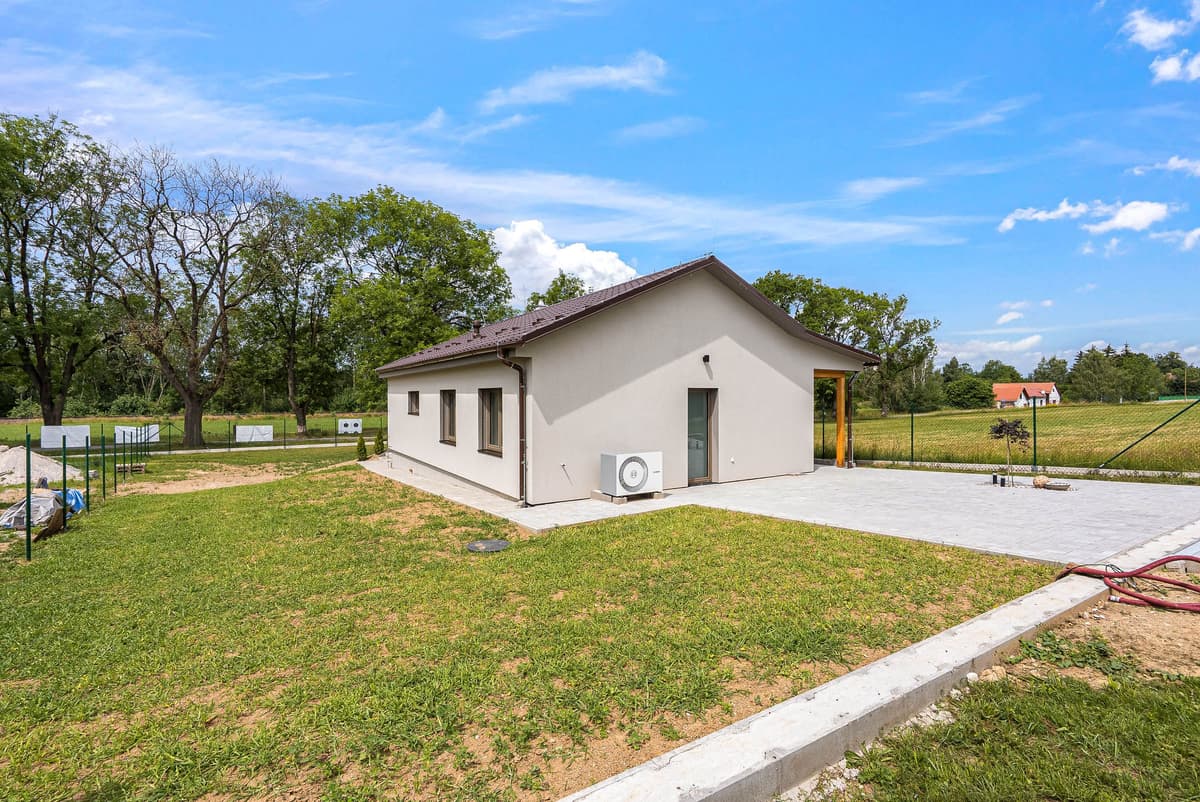 Domy Leskovice - Developerský projekt čtyř rodinných domů